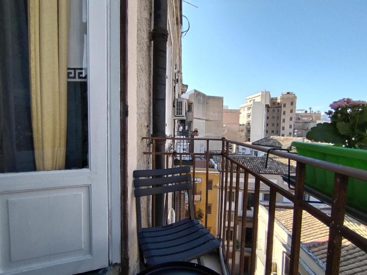 Hôtel Pixys à Palerme Extérieur photo